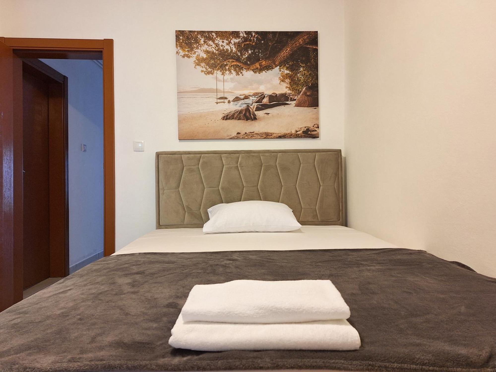 Apartmani Hortenzija ブドヴァ エクステリア 写真