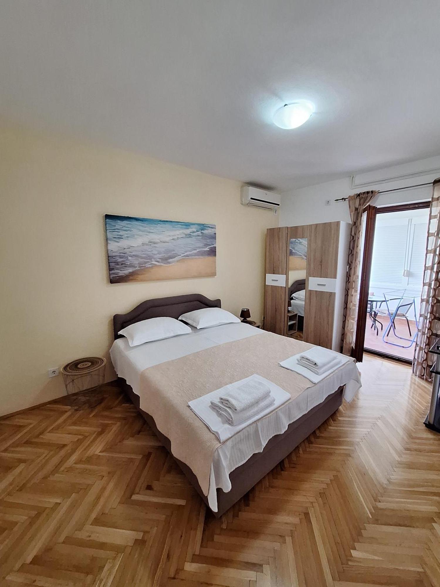Apartmani Hortenzija ブドヴァ エクステリア 写真