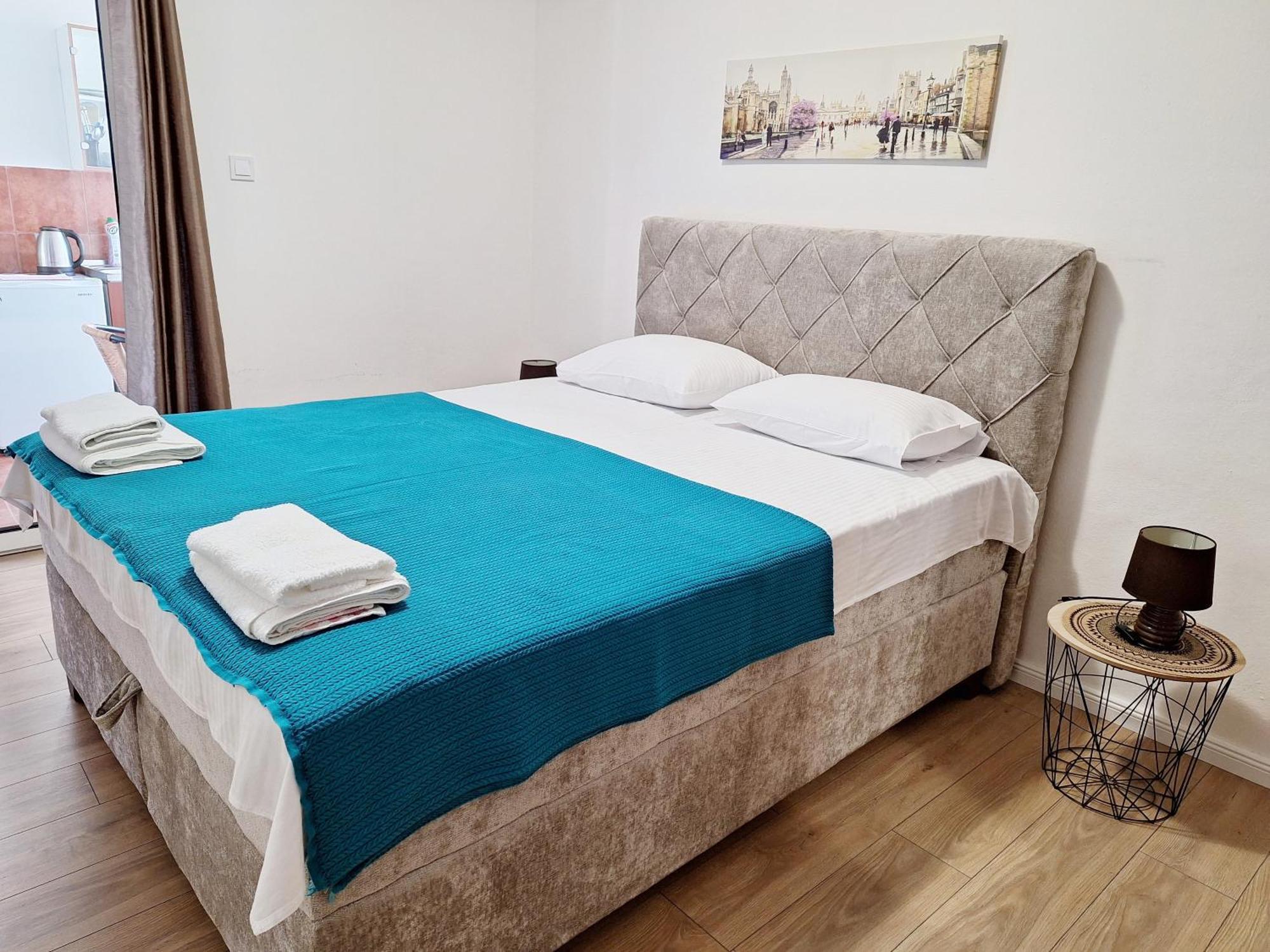 Apartmani Hortenzija ブドヴァ エクステリア 写真
