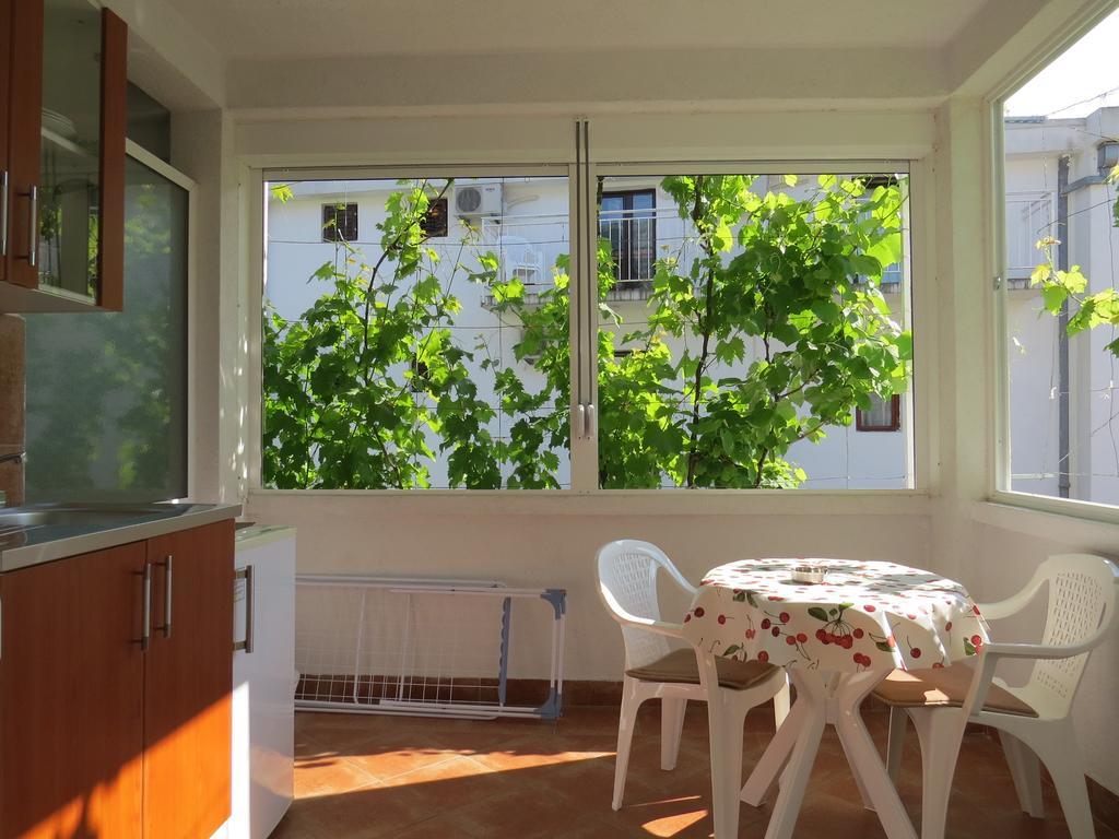 Apartmani Hortenzija ブドヴァ エクステリア 写真